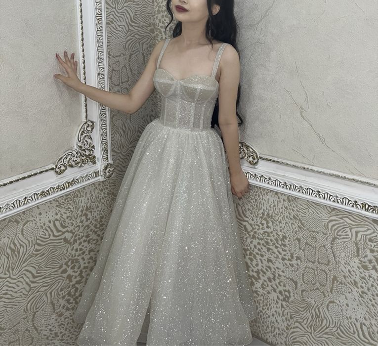 Продам шикарное вечернее платье