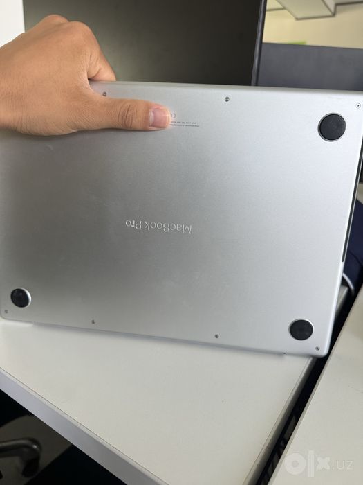 Macbook pro M1 PRO 16/512