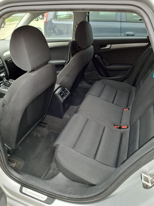 Vând Audi a4 b8 combi