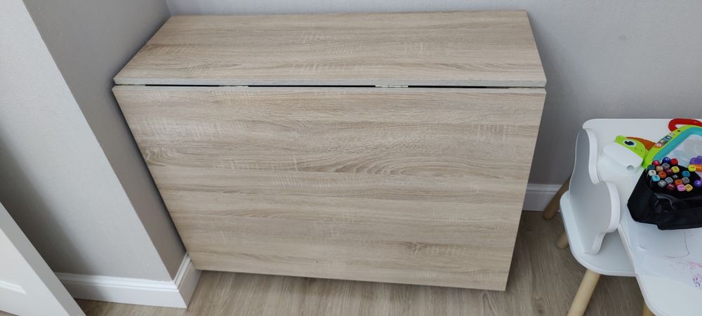 Стол книжка светлый