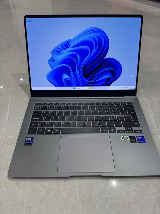 Samsung Book 5 Pro