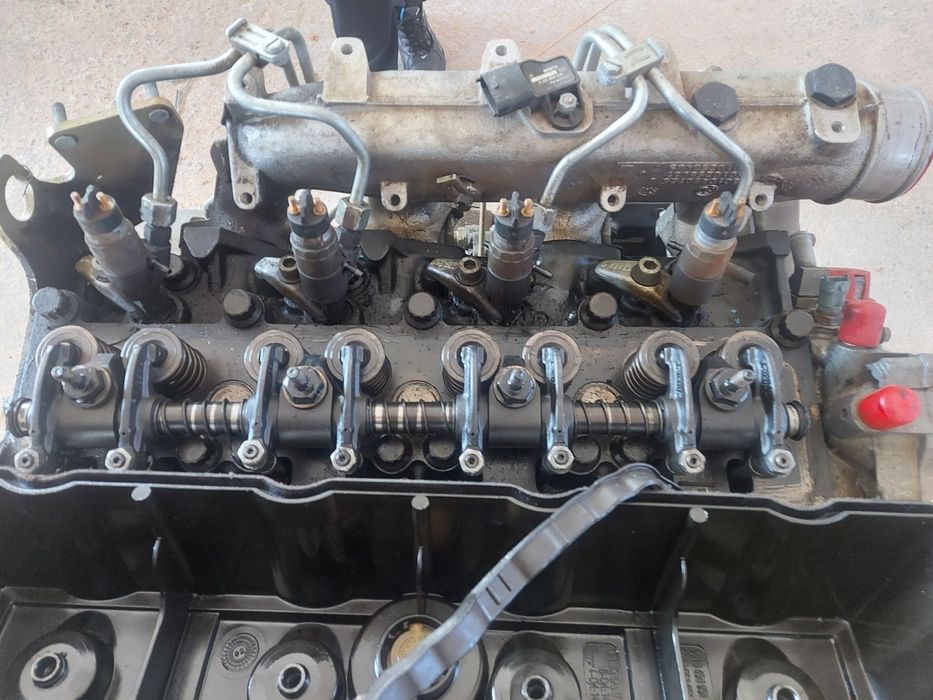 Продам двигатель Рено Мидлум