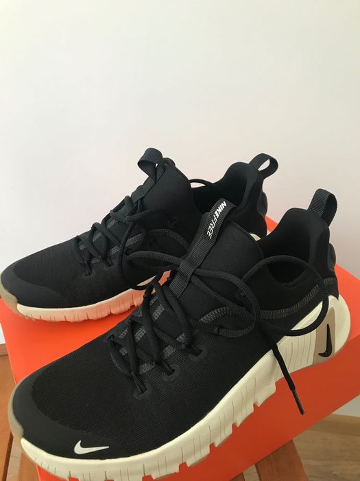 Nike Free Metcon 6 (42 1/2)