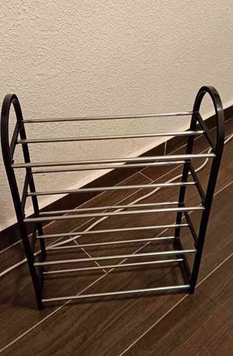 Поставка за обувки