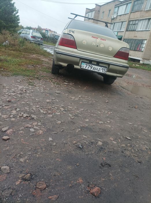 Продам нексию 1 8кл