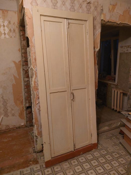Продам деревянные двери
