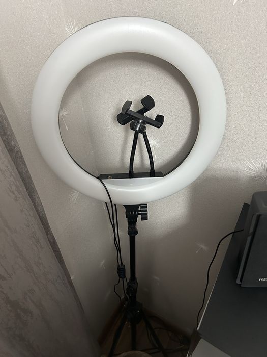 Лампа 34см новая