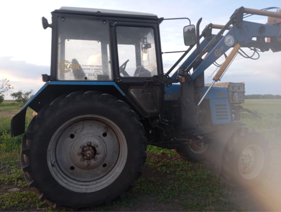 Продас трактор беларусь