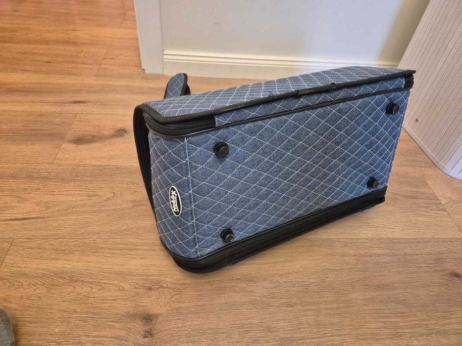 Geanta premium transport pisici / caini mici