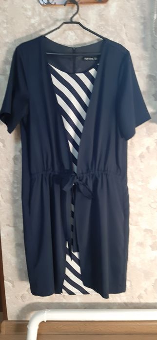Продам платья, 5 разных