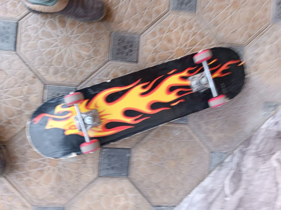 Скейт в хорошем состоянии