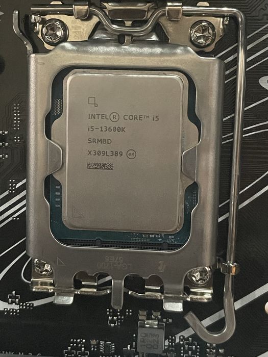 i5 13600k second hand si noi de vanzare • Anunturi • OLX.ro