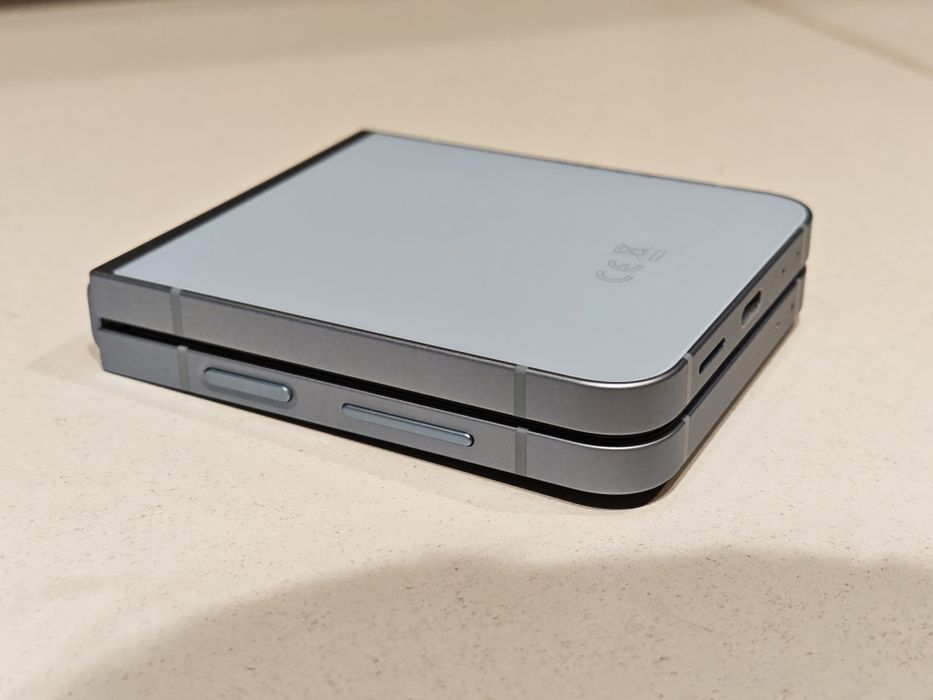 Samsung Galaxy Z Flip 6 - 512gb