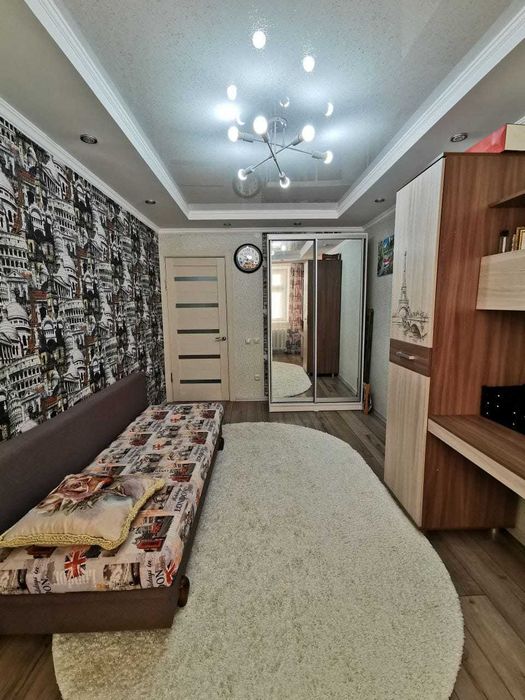 Продаётся 3 комн квартира