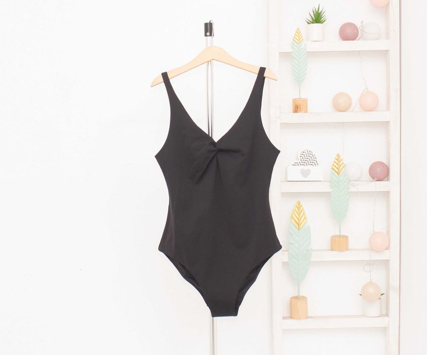 COS дамски цял бански костюм черен twist front 34