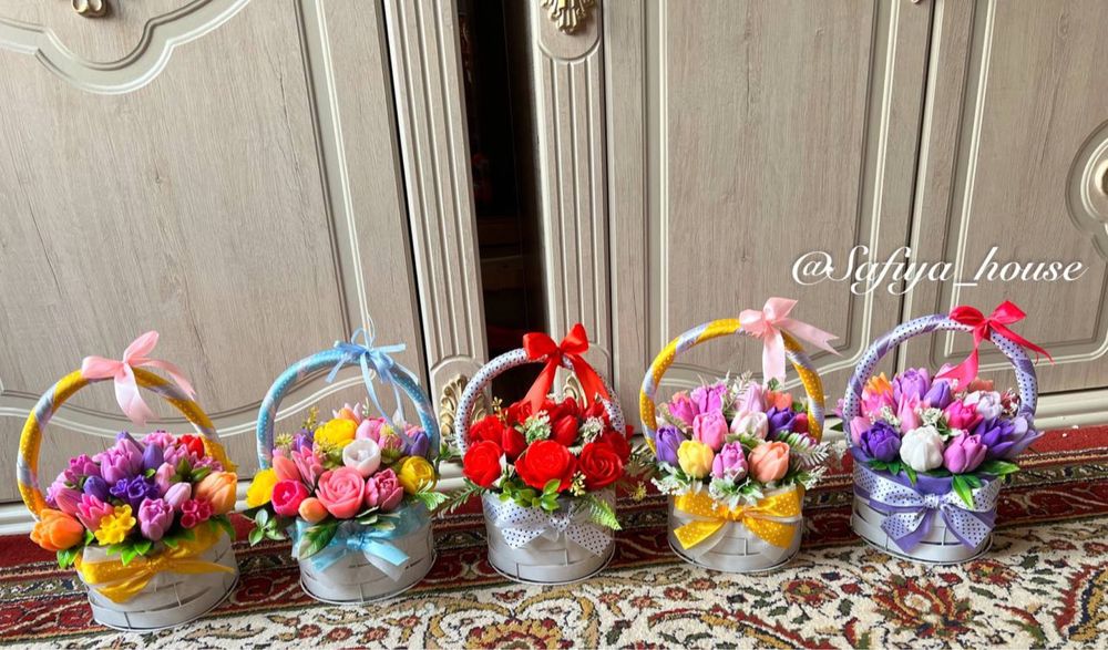 Gul dastalar sovga uchun