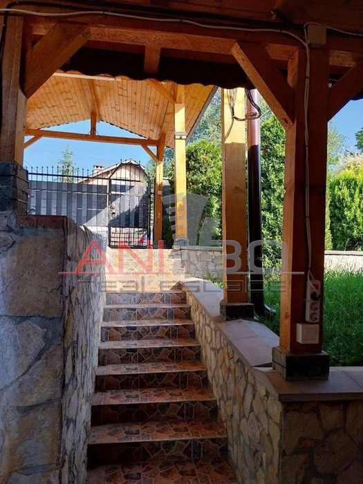 Къща в София, област-гр.Годеч площ 55м2, 330м2 УПИ, цена 125000€