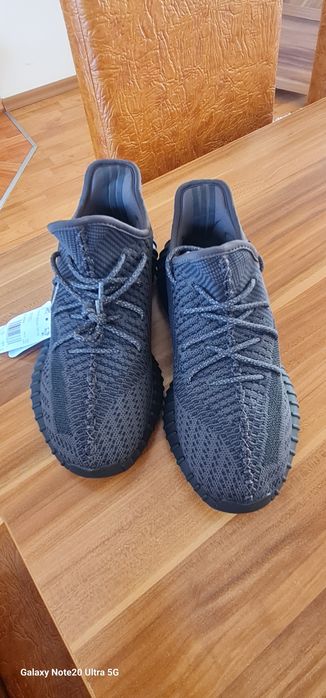 Adidas Yeezy Boost 350 V2 Black