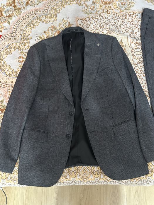 Продам костюм двойку