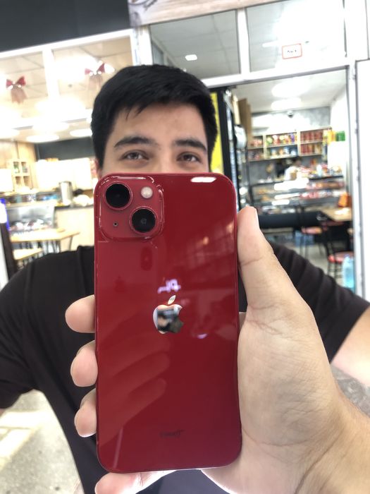 Iphone 13 в идеальном состоянии