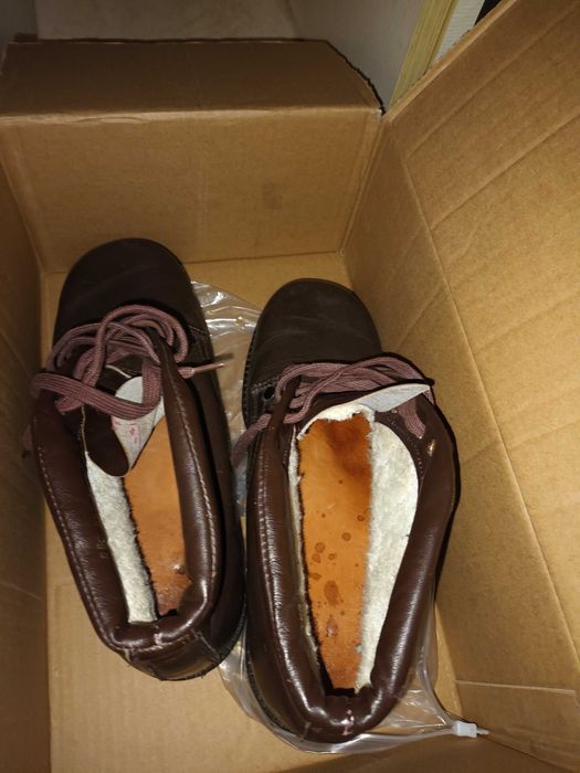 чисто нови боти № 41 естествена кожа телешки бокс .