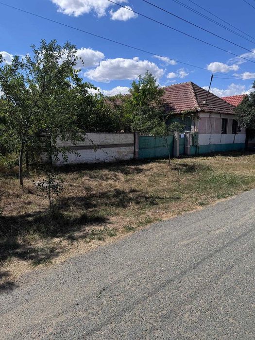 Casa cu teren 1.620 mp de vanzare -Sanleani,Arad