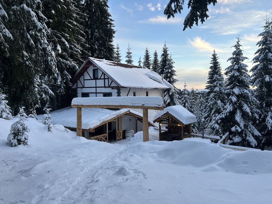 Ranca Cabana cu Ciubar de inchiriat Ranca Gorj