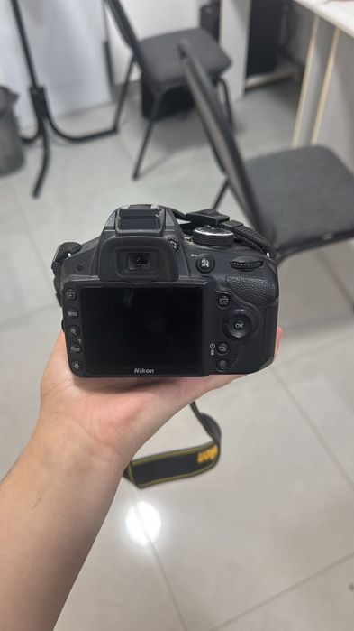 Профессиональный фотоаппарат