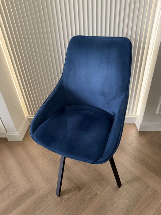 Стул крутящийся синий и серый