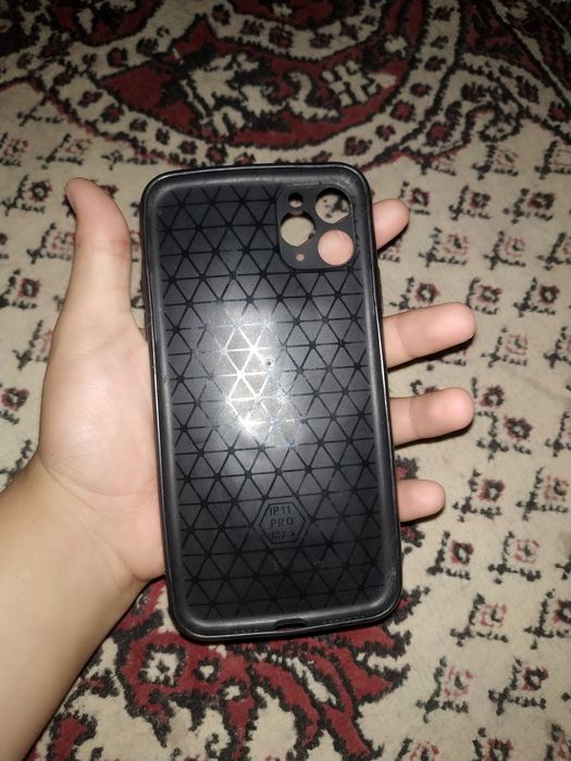 Srochni sotiladi Chexol iPhone 15PM-11PM-5SE