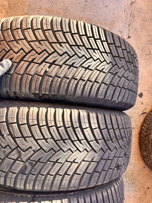 225/55/18 Pirelly All Season