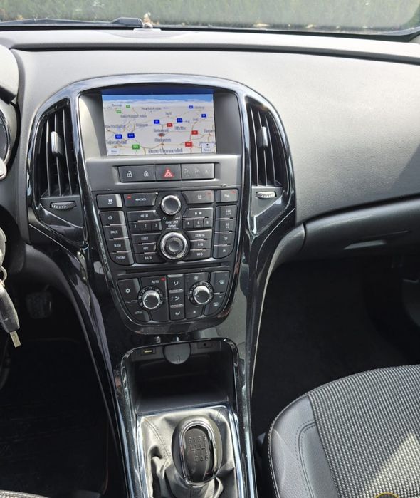 Opel astra  1.6cdti Euro 6 *2016* full option