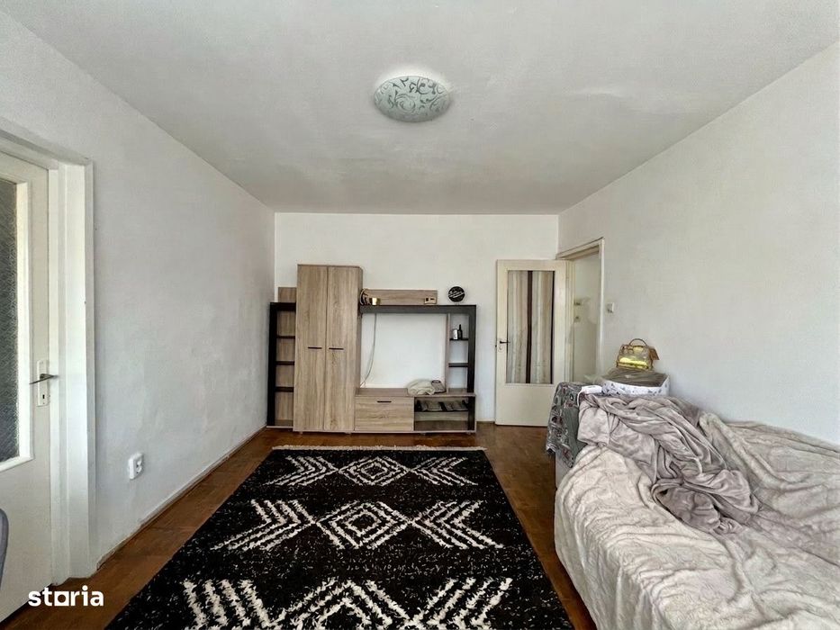 Apartament 2 camere, 42 mp utili, parter - zona Soarelui — fotografia 1