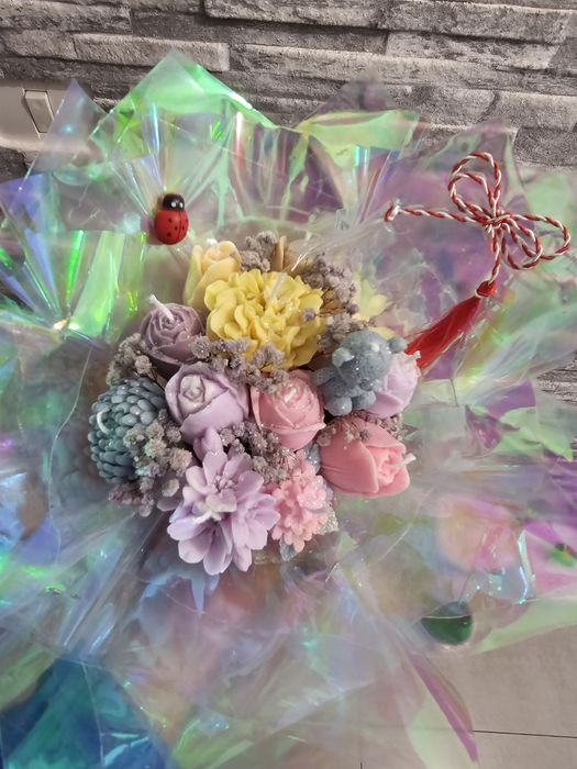 Martisoare si marturii handmade pe comanda motive florale