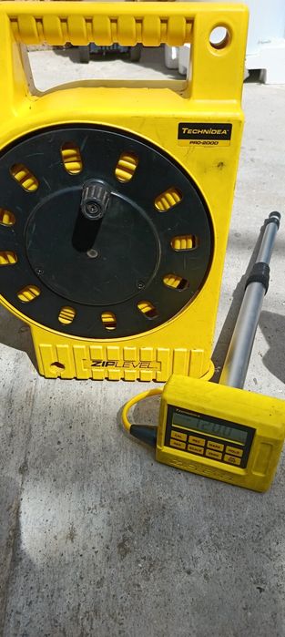 Nivela technidea pro 2000