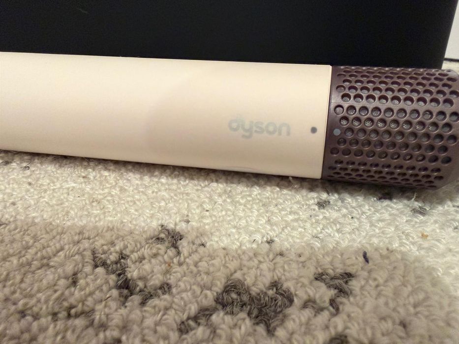 Dyson airwrap folosit