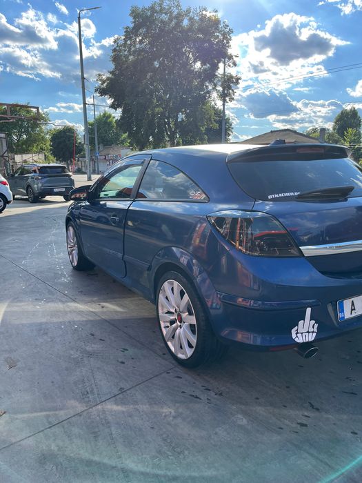 Opel Astra h 1.9CDTI