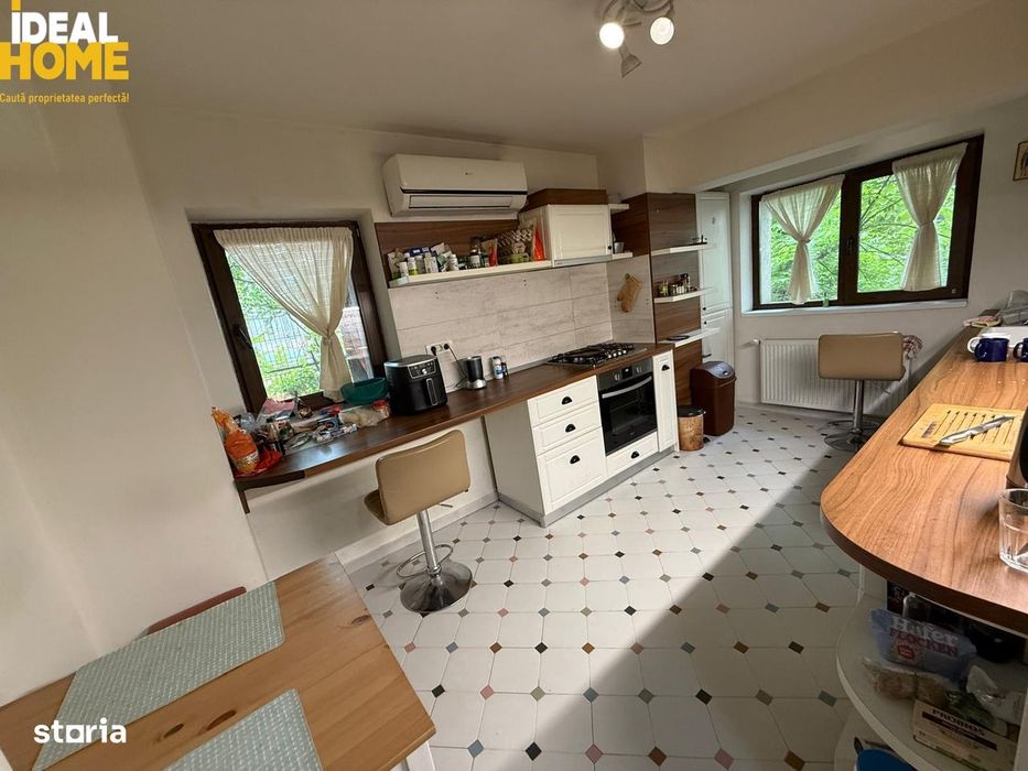 Apartament 3 camere Copou-Casa Armatei. Etaj 2