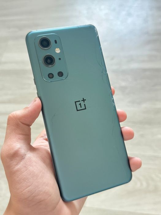 OnePlus 9pro 12/256