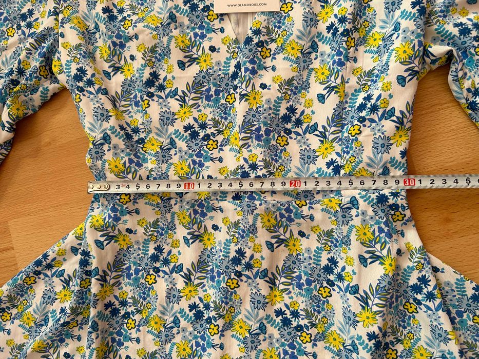 Rochie de vara Glamorous scurta, maneca lunga, florala 38 - 40