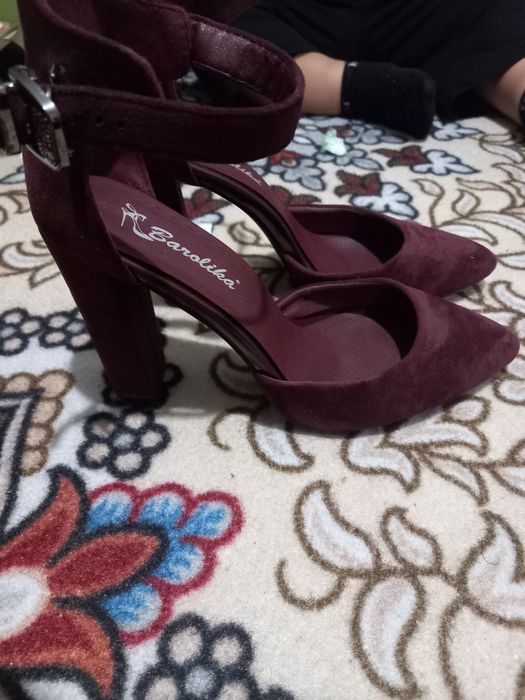 Баланд каблокли туфли кизил ранг