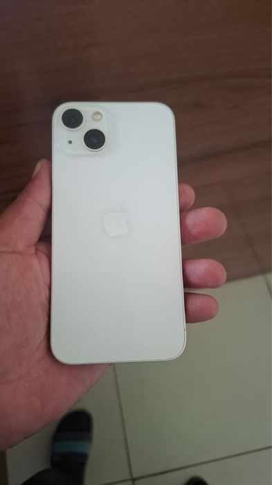 iphone 13 в хорошем состояние