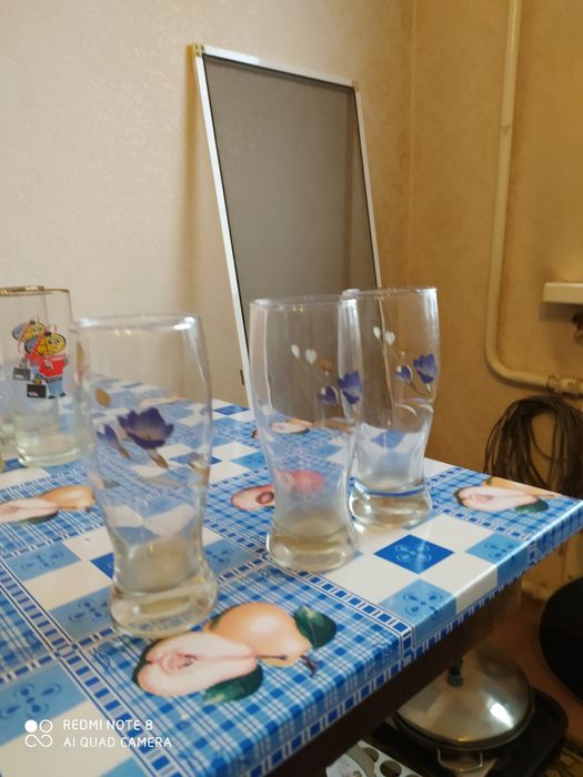 Продам фужеры и рюмки.