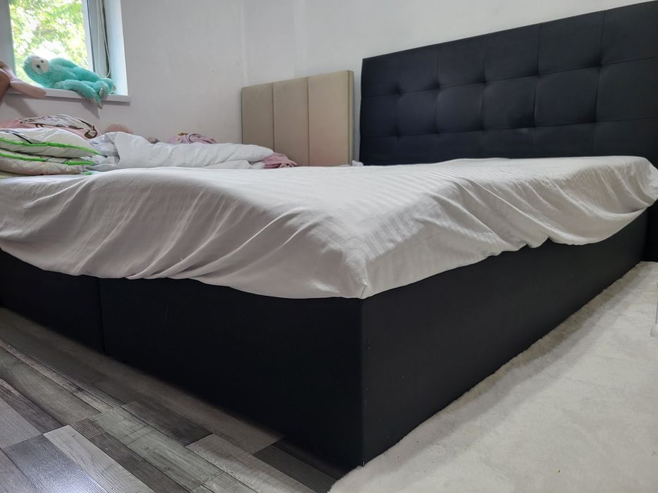 Vand pat! Urgent in Timișoara complexul studențesc parter