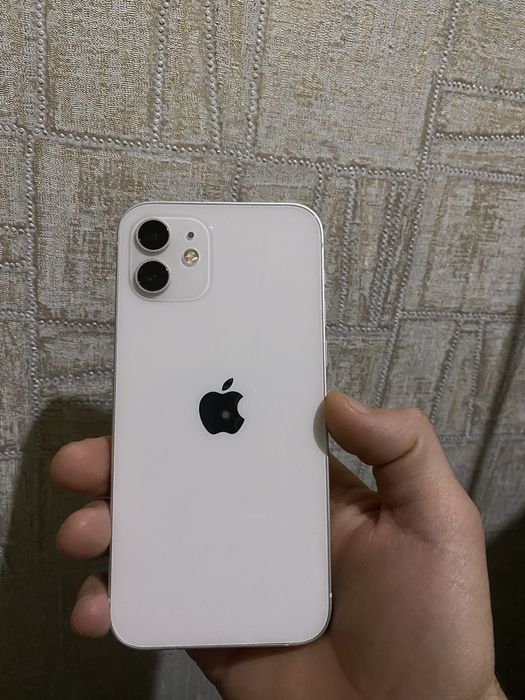 Iphone 12. Kafolati bilan
