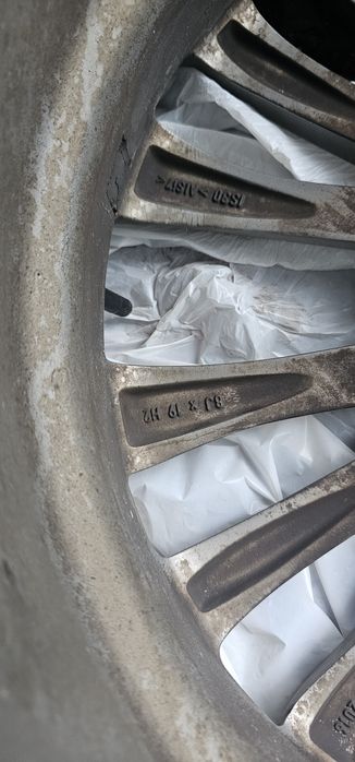 Диски оригинал bmw 5 g30  r19