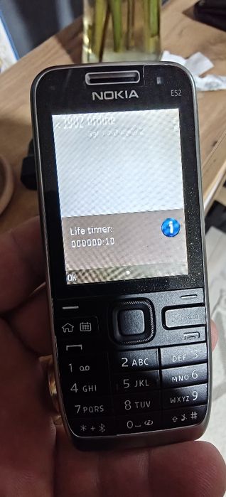 Nokia E52 refurbished