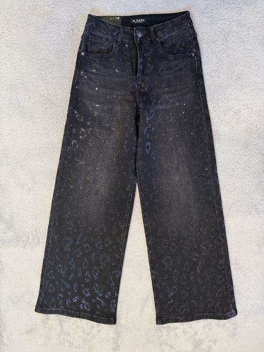 Черни дънки с камъни хит модел