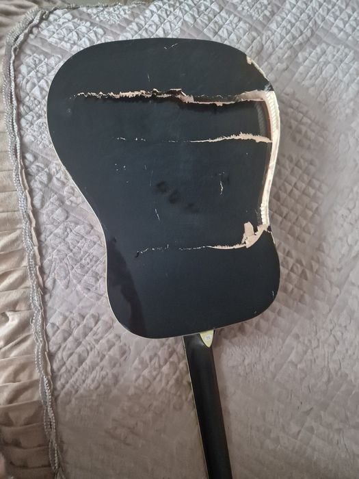 телевизор , ноутбук, Клавиатура гитара