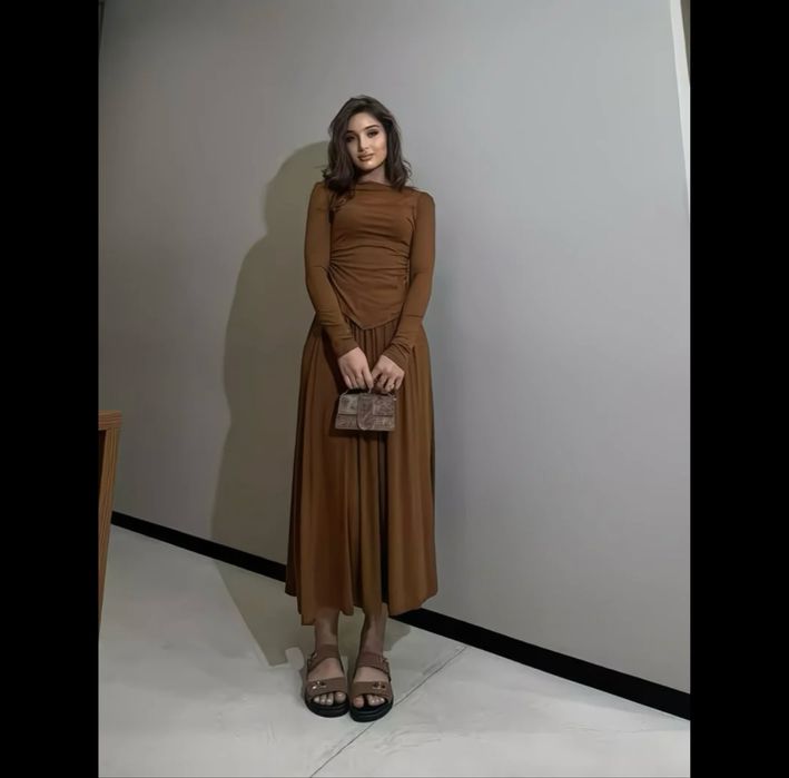 Продам женские одежды